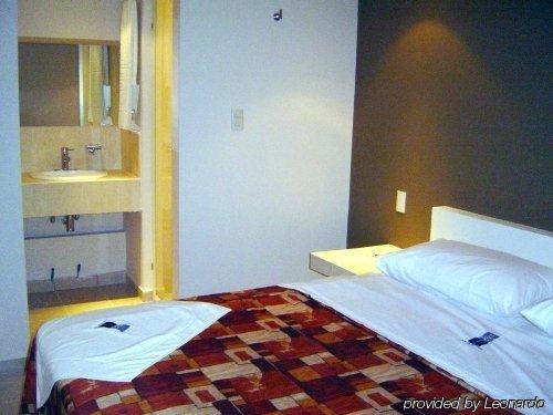 Hotel 402 蒙特雷 外观 照片